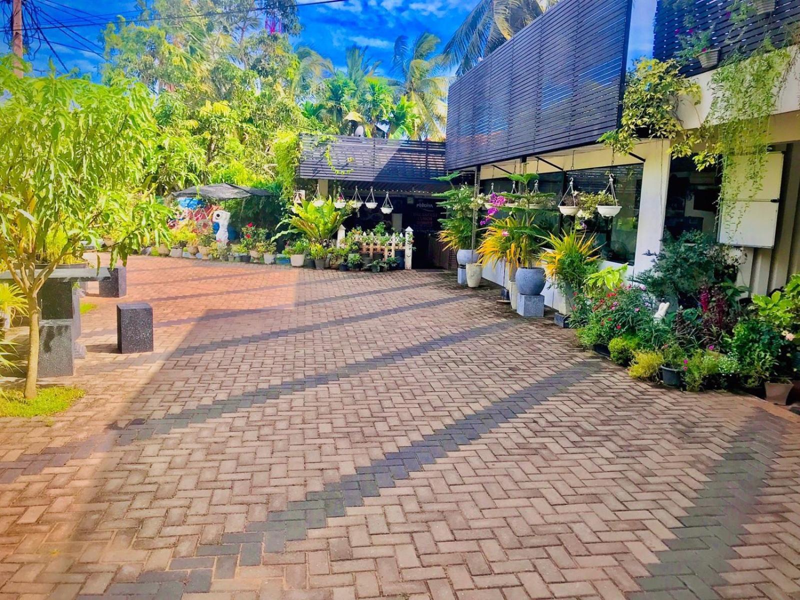 Pinidiya Resort Анурадхапура Екстериор снимка