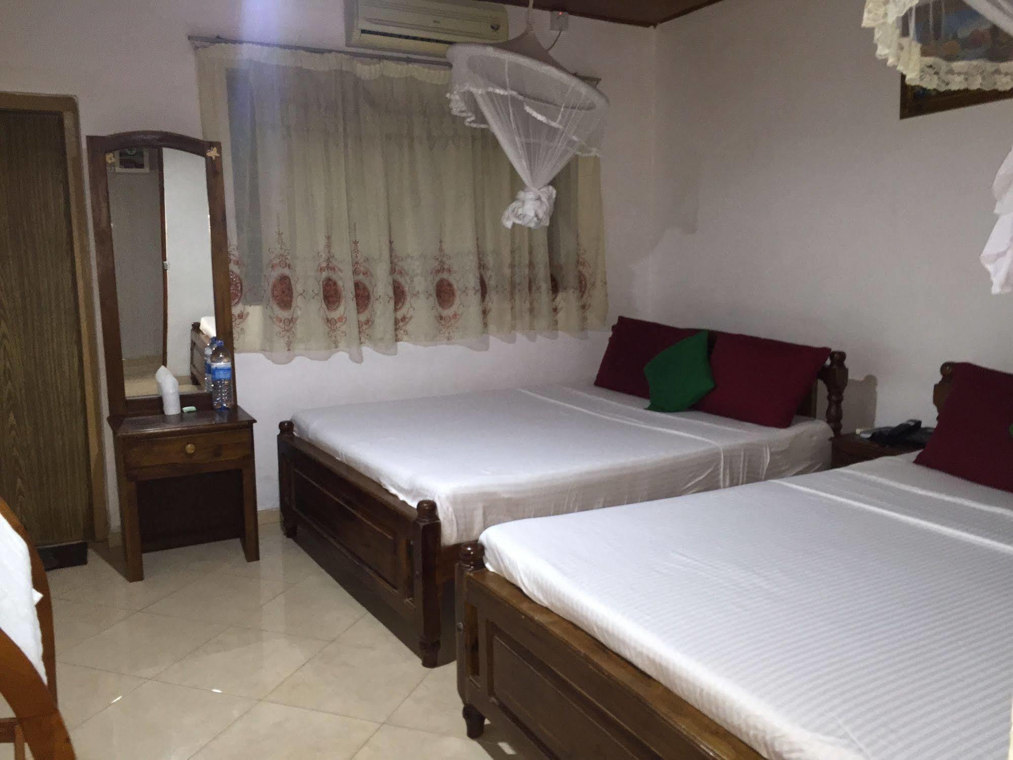Pinidiya Resort Анурадхапура Екстериор снимка